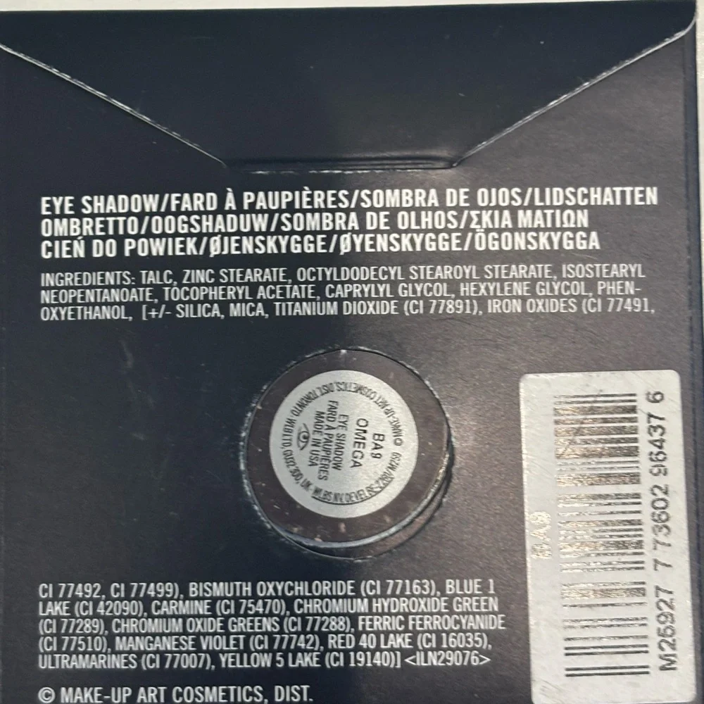 MAC Eye Shadow Sample Set - Picture 4 of 6
